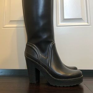 HUNTER block heel tall rain boots